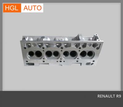 Cylinder head for Renault R9 